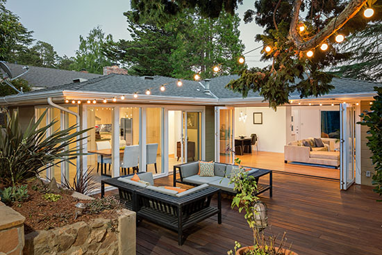 outdoor living space